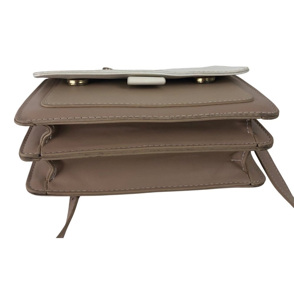 Colorblock Crossbody Bag w/Gold Chain Strap & Adjustable Leather Shoulder Strap - Picture 5 of 15